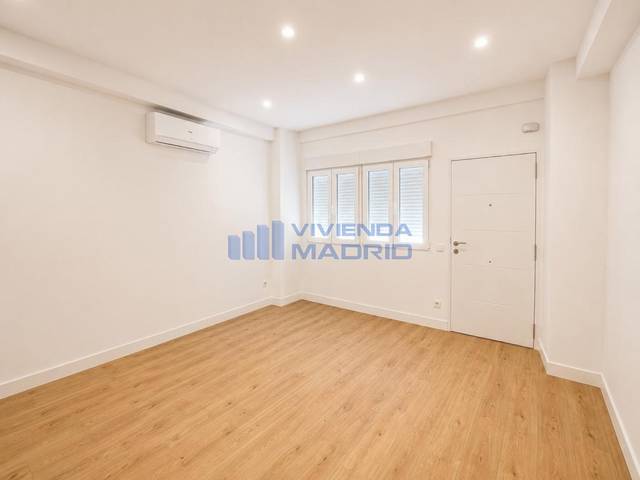 Piso en Venta en Plaza Mondariz en Pilar