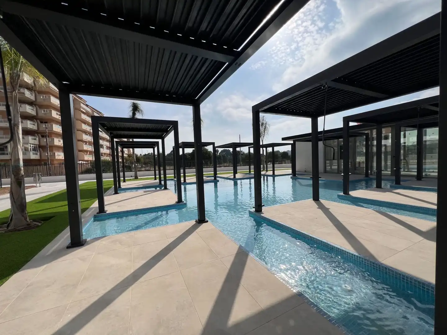 Apartamento con piscina en venta en El Montgó, imagen 3