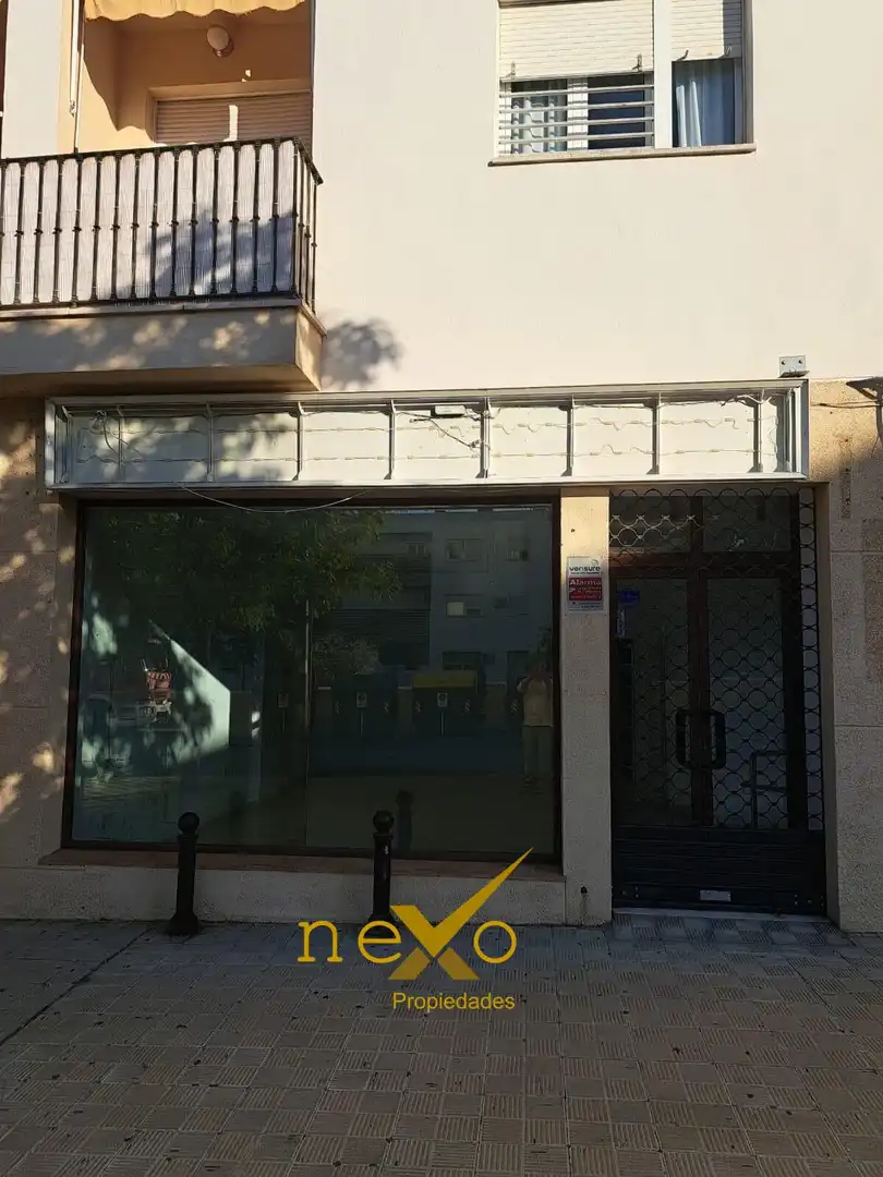 Business premises for sale in Carmona, imagen 4