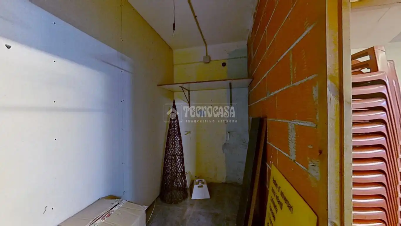 Local en venta en Barberà del Vallès