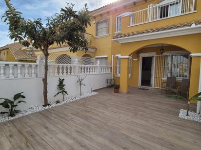 Garden of House or chalet for sale in Orihuela  with Air Conditioner, Terrace and Swimming Pool