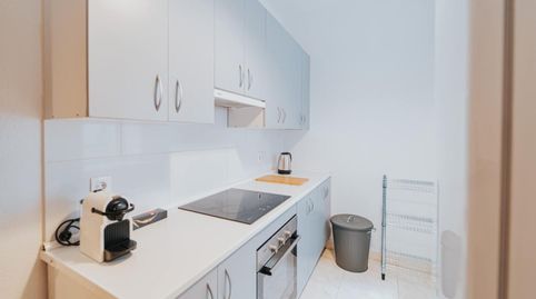 Photo 2 of Room in Pacífico, Madrid Capital