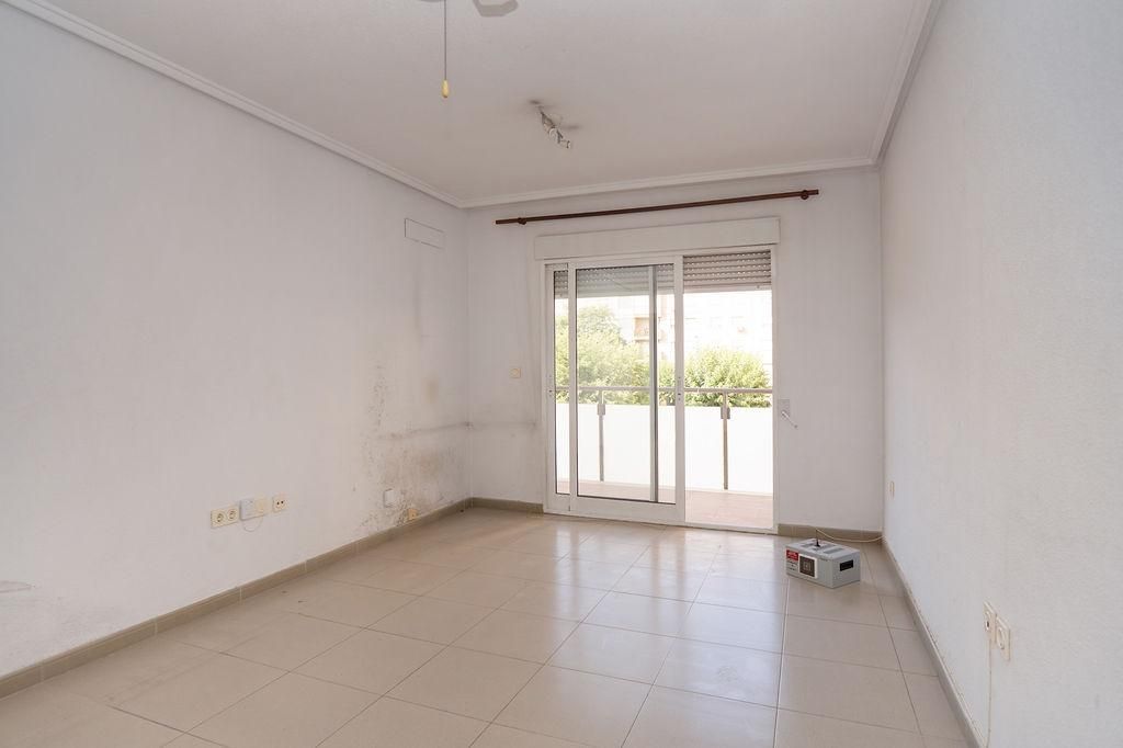 Flat for sale in  Murcia Capital  with Balcony and Alarm