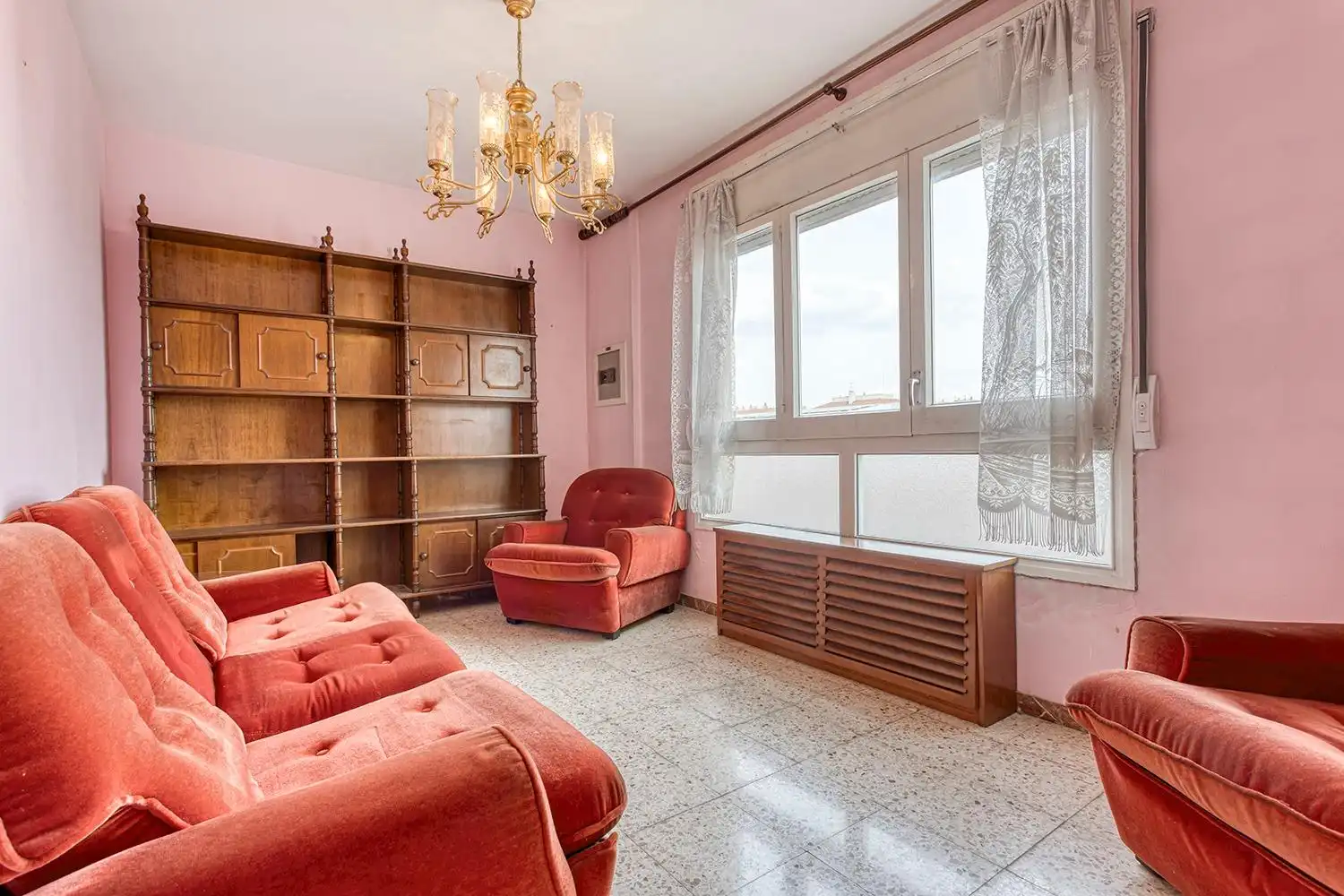 Living room of Flat for sale in Igualada  with Heating and Balcony
