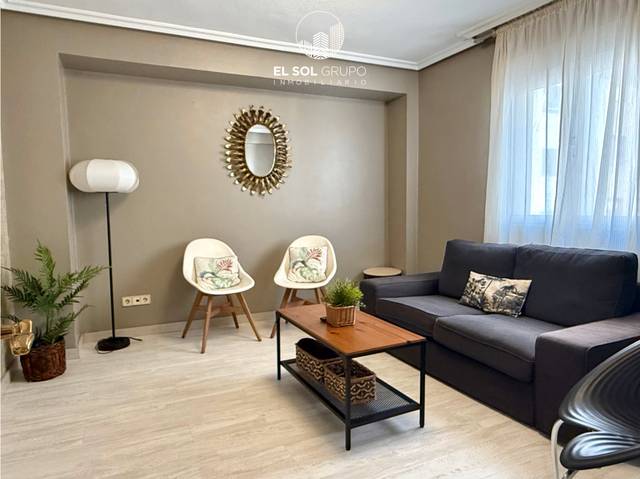 Piso en Venta en Calle Fuerte Viejo, 18 en Cimadevilla