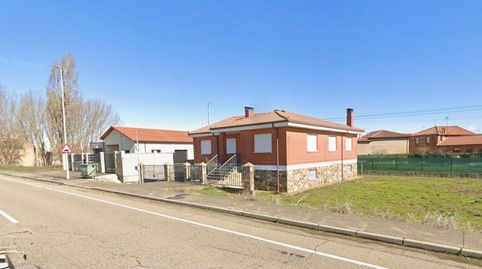 Foto 3 de Casa o xalet en venda a Villares de Órbigo, León