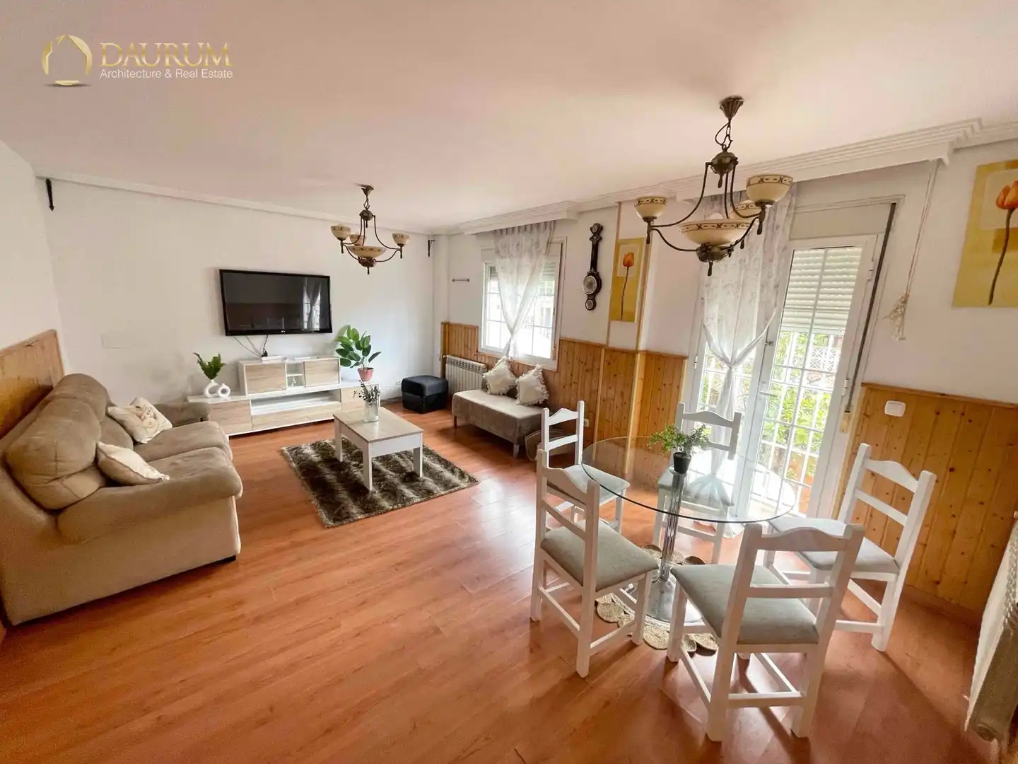 Sala d'estar de Casa adosada en venda en Málaga amb Aire condicionat, Calefacció i Terrassa