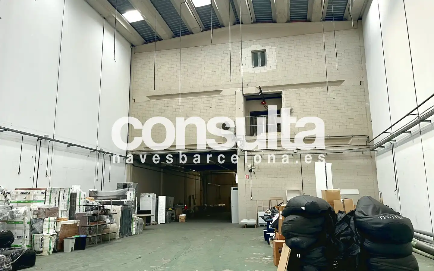 Nave industrial con ascensor en venta en Carrer Torrent Tortuguer 1, imagen 14