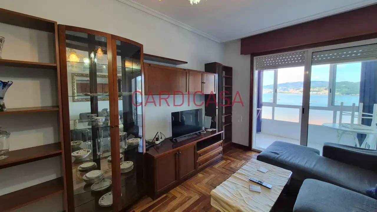 Living room of Flat for sale in Redondela  with Heating, Parquet flooring and Storage room