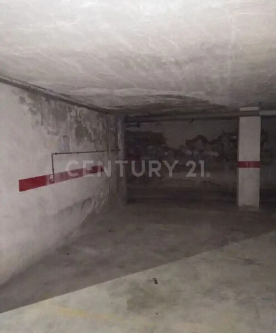 Aparcamiento en alquiler en Calle Fortunato Arias 44, imagen 3