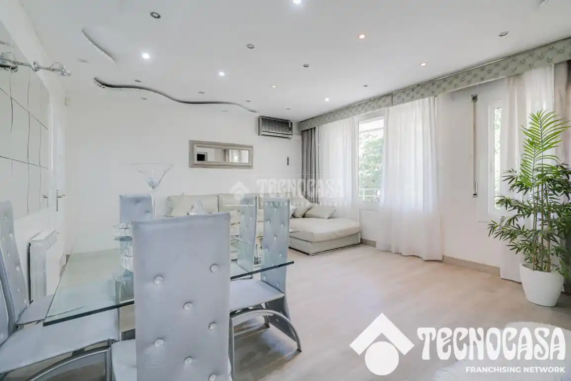 Sala de estar de Piso en venta en Barcelona con Aire acondicionado