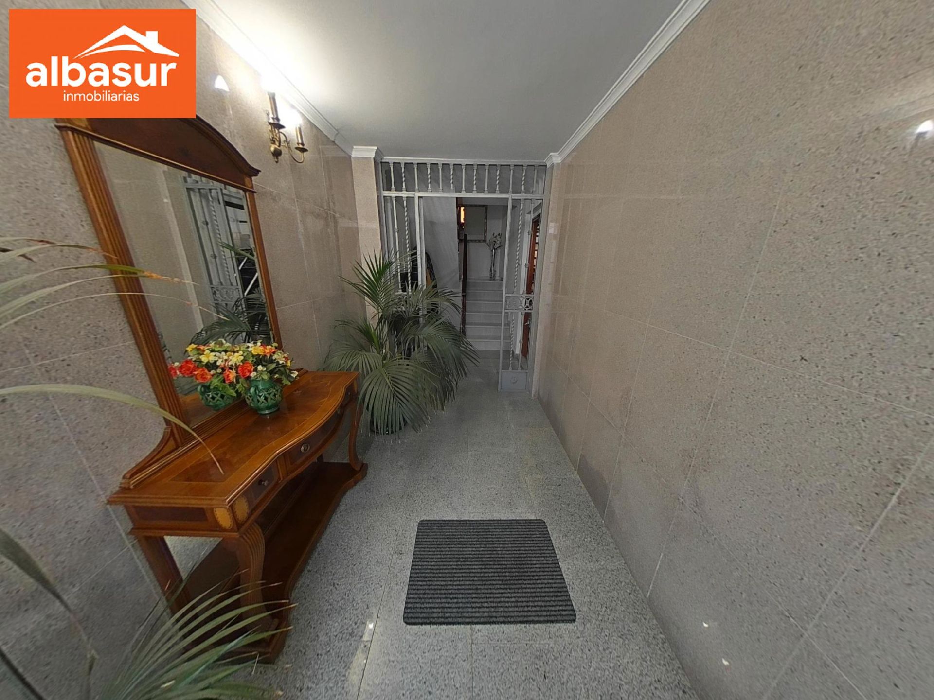 Pis en venda en  Sevilla Capital amb Aire condicionat, Terrassa i Traster