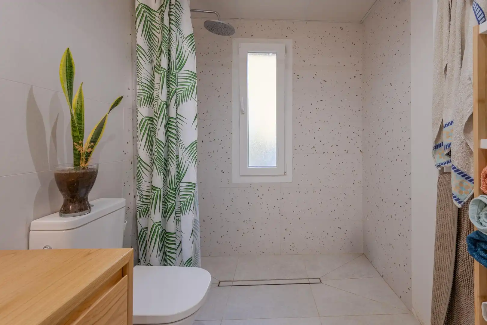 Baño de Casa o chalet en venta en Bàscara con Aire acondicionado, Jardín privado y Parquet