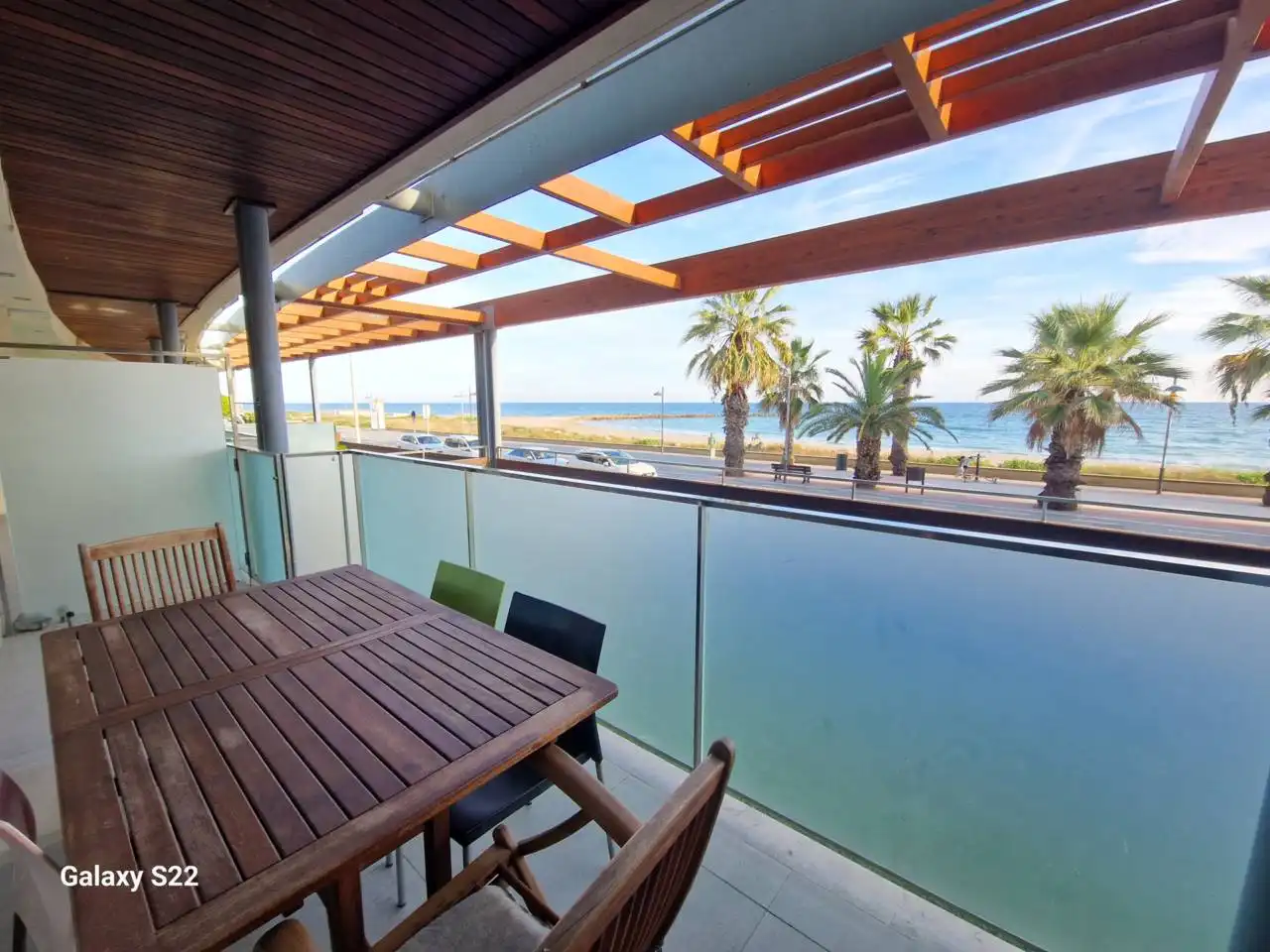 Terraza de Piso de alquiler en Cubelles con Aire acondicionado, Calefacción y Terraza