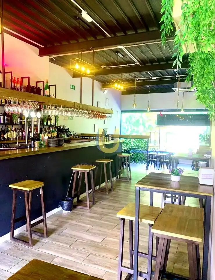 Local commercial en cession à San José - Buenos Aires