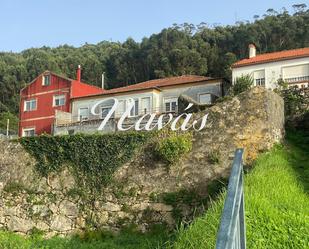 Vista exterior de Casa o xalet en venda en A Guarda   amb Jardí privat i Balcó