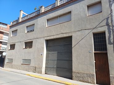 Mixto residencial en venta en Vilanova del Camí