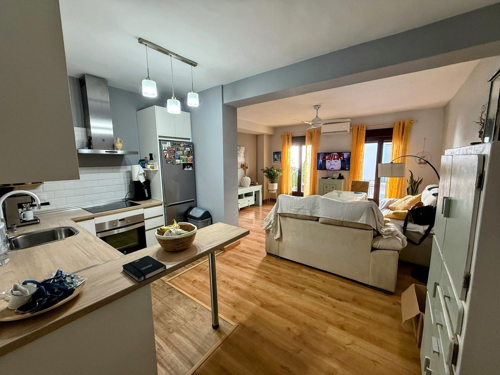 Exterior view of Duplex for sale in Ronda  with Air Conditioner, Terrace and Furnished