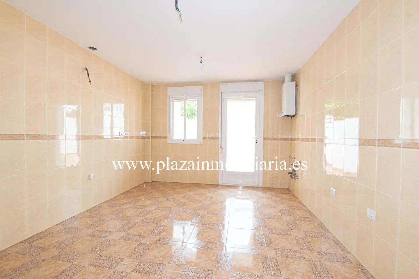 Houses for sale in Lucena  with Terrace, Storage room and Balcony