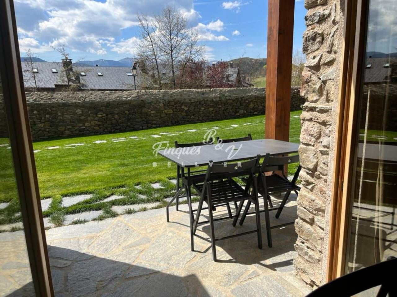 Terrace of House or chalet to rent in Isòvol  with Heating, Parquet flooring and Terrace