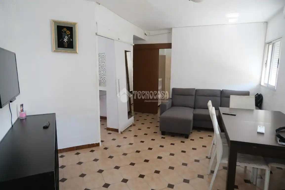 Living room of Flat for sale in Sevilla