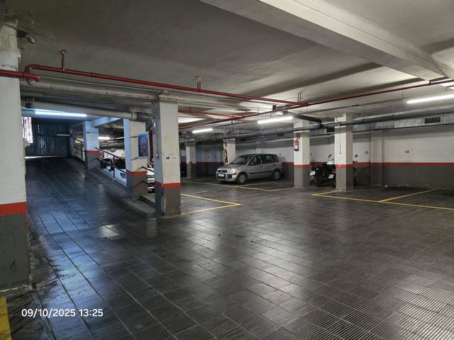 Garaje en Venta en Carrer SANTS en Sants