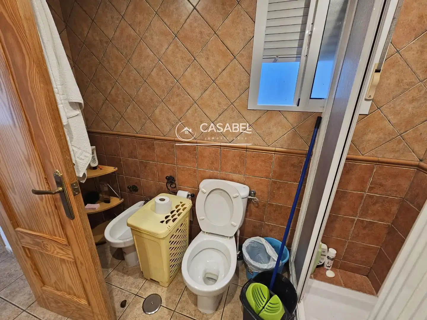 Bathroom of Duplexes for sale in La Carlota  with Terrace