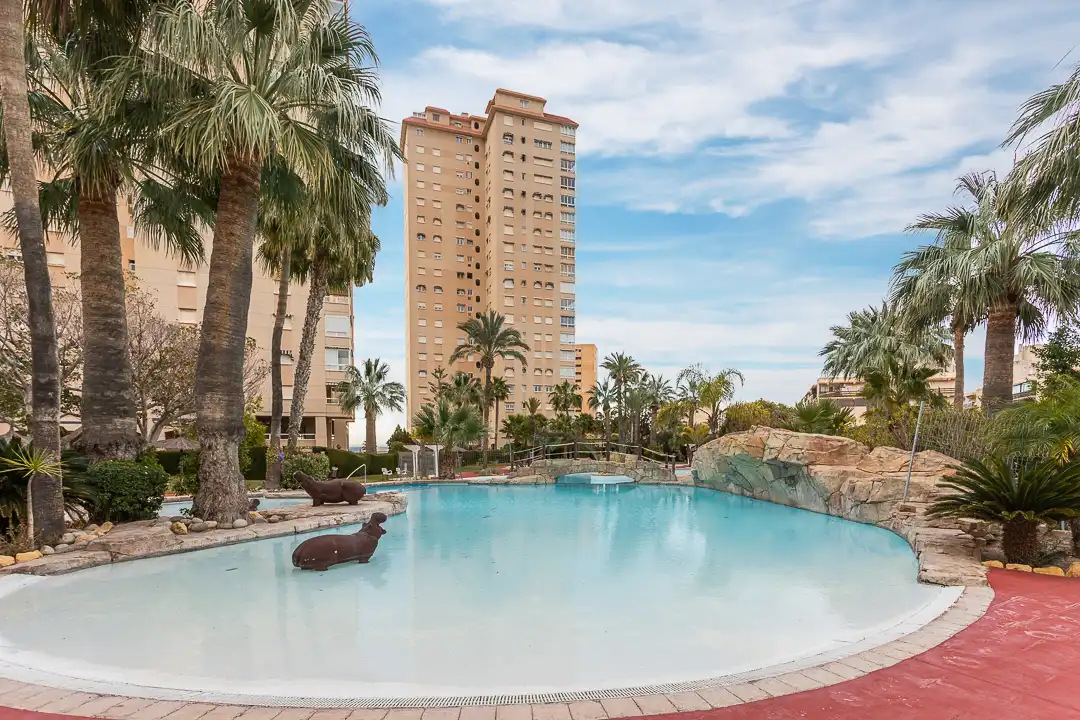 Swimming pool of Flat for rent in El Campello  with Air Conditioner, Heating and Terrace
