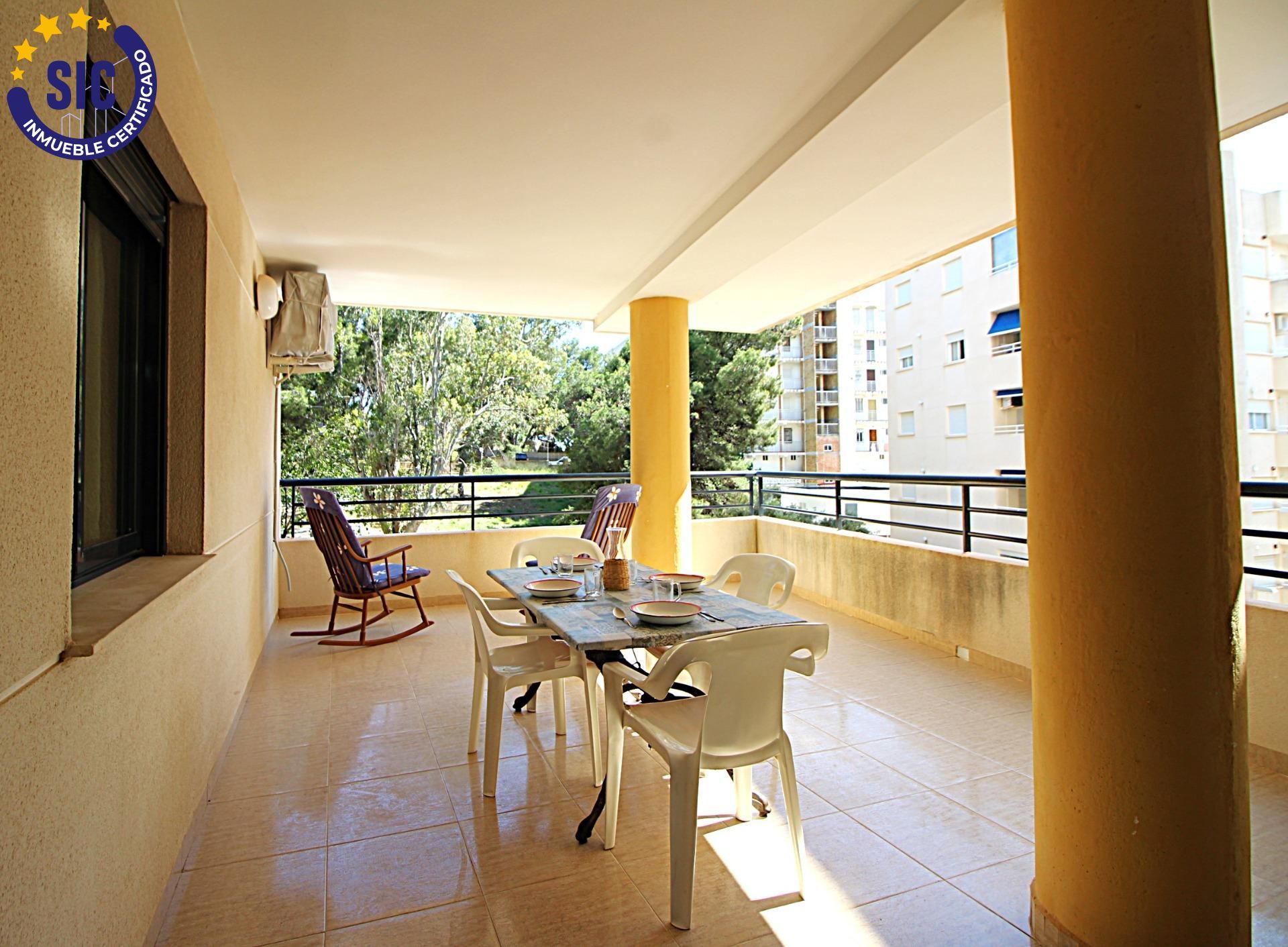 Terrassa de Apartament en venda en Oropesa del Mar / Orpesa amb Terrassa, Traster i Piscina comunitària