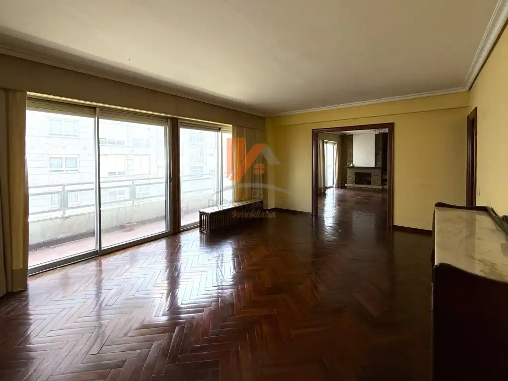 Sala d'estar de Pis en venda en Vigo 