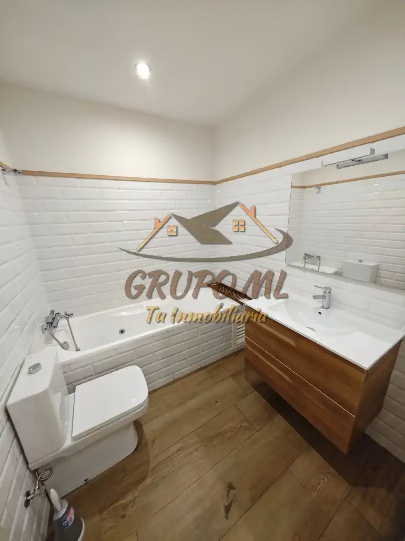 Maisonette zur Miete in Rus