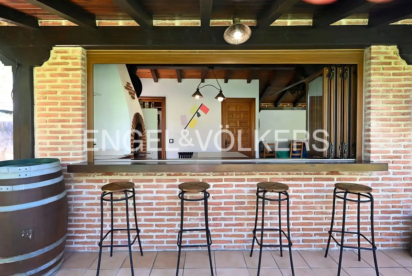 Terrassa de Casa o xalet en venda en Santa Cruz de Bezana amb Calefacció, Jardí privat i Terrassa