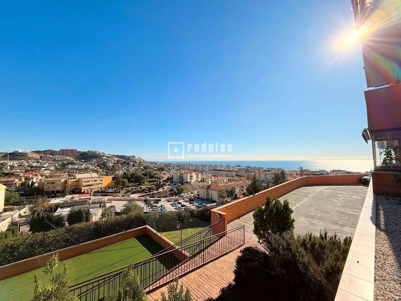 Vista exterior de Pis en venda en Rincón de la Victoria amb Aire condicionat, Calefacció i Terrassa