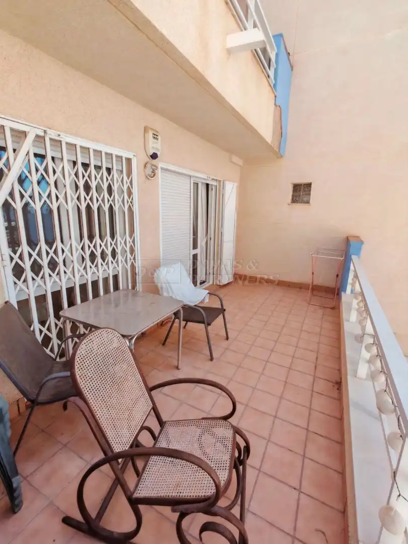 Terrasse von Wohnungen zur Miete in Orihuela mit Klimaanlage, Terrasse und Schwimmbad