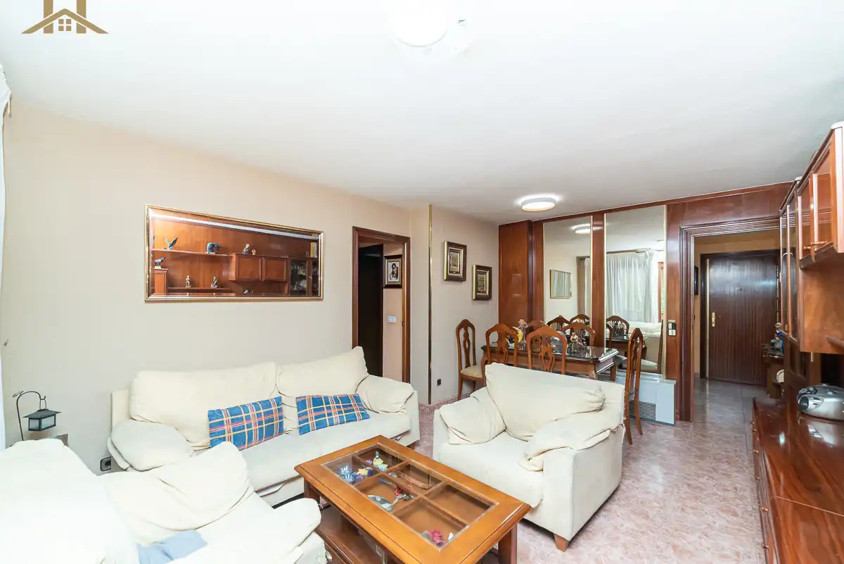 Living room of Flat for sale in Móstoles  with Air Conditioner, Heating and Terrace