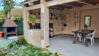 Terrassa de Finca rústica en venda en La Bisbal d'Empordà amb Aire condicionat, Calefacció i Jardí privat