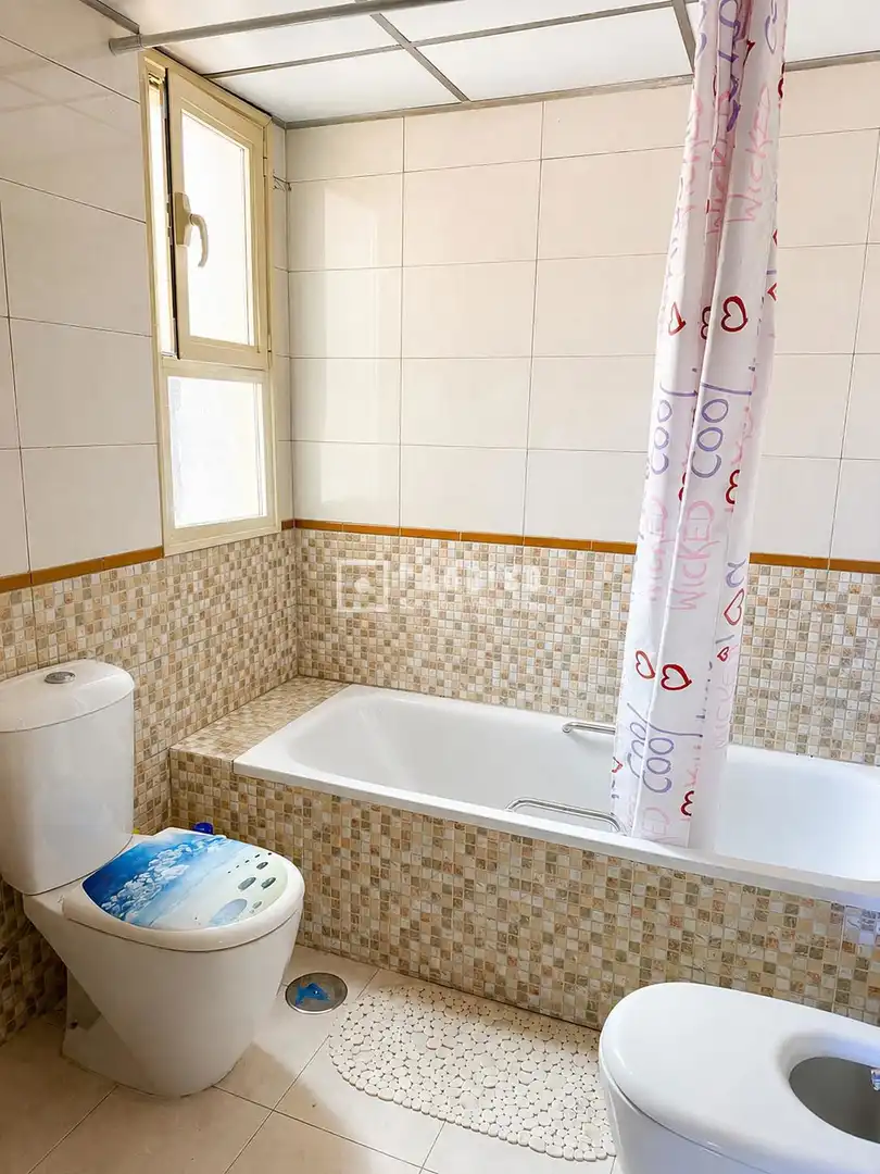 Baño de Piso en venta en Valdemoro con Aire acondicionado, Calefacción y Terraza
