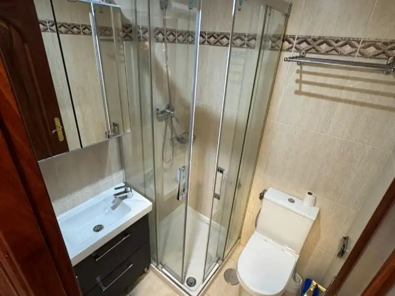 Bathroom of Flat for sale in  Melilla Capital  with Air Conditioner and Terrace