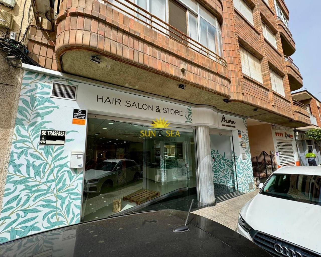 Premises to rent in Almoradí  with Air Conditioner and Furnished