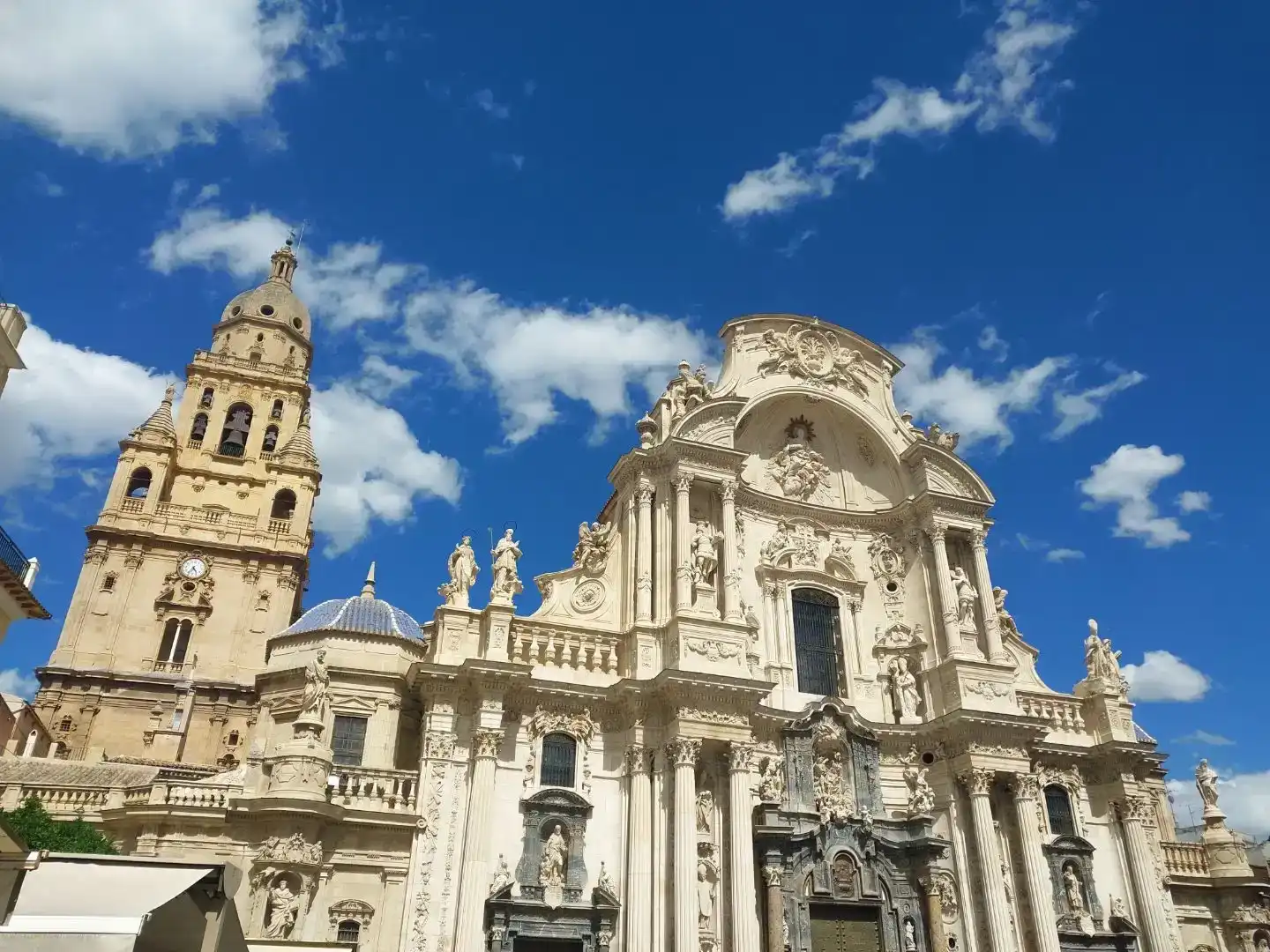 Exterior view of Flat for rent in  Murcia Capital  with Air Conditioner