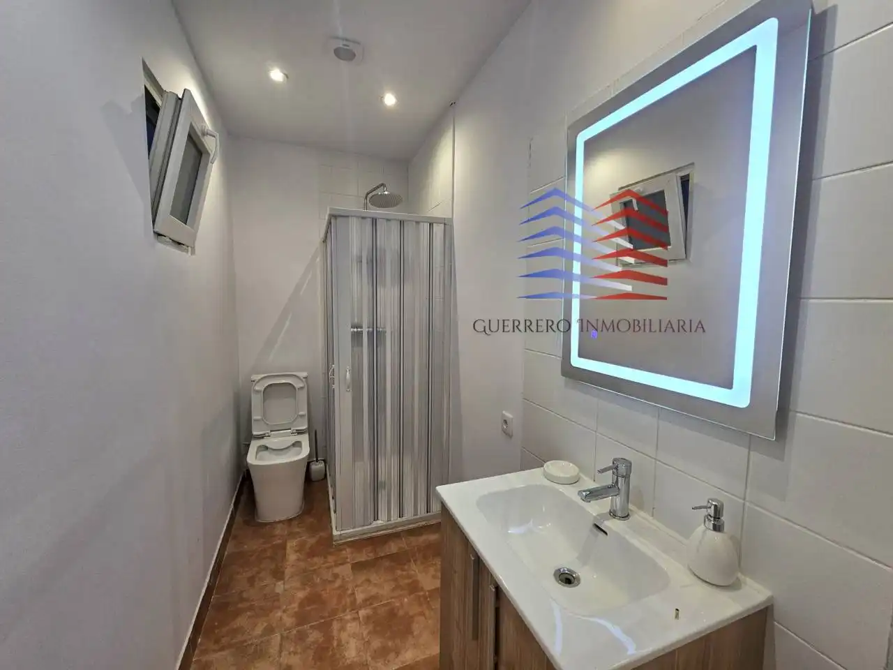 Badezimmer von Wohnung zur Miete in Barrocanes