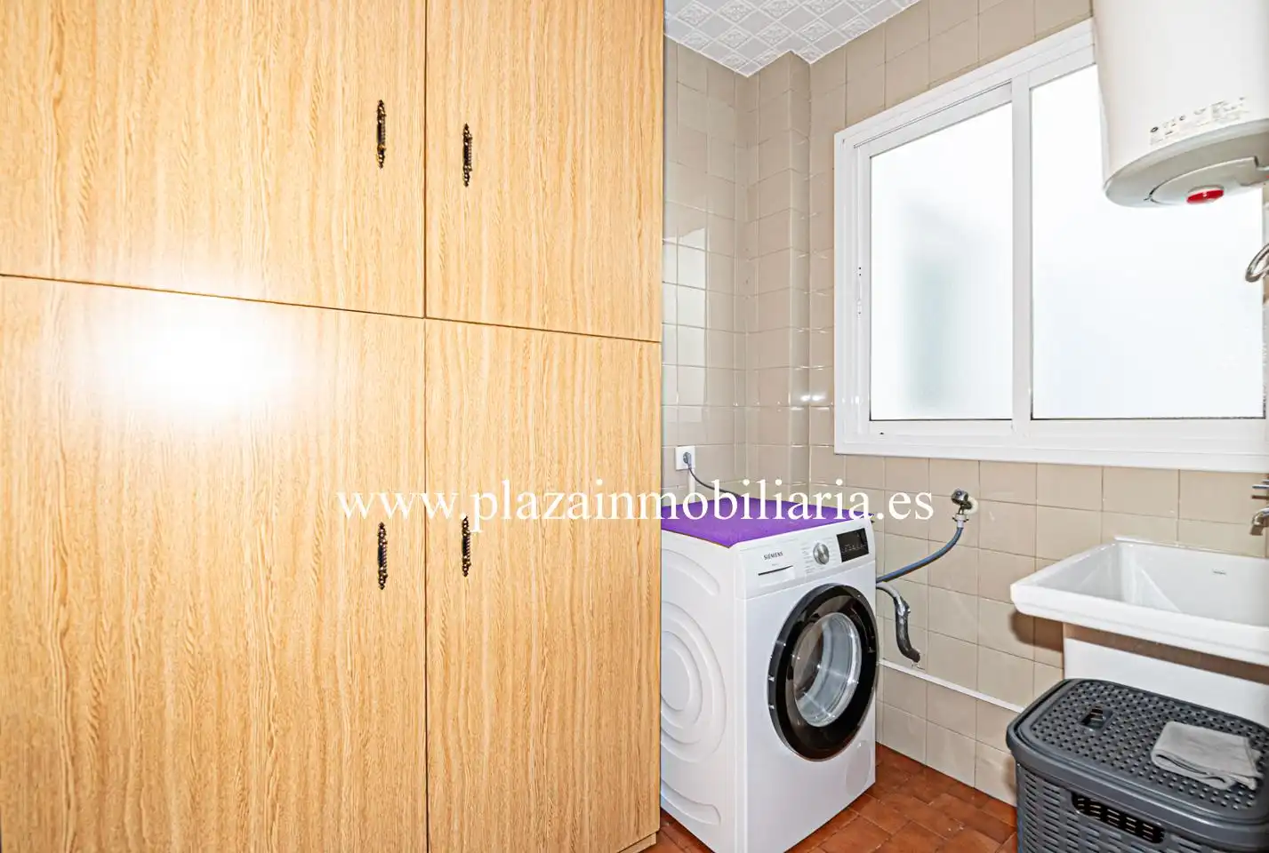 Baño de Piso en venta en Lucena con Aire acondicionado, Terraza y Trastero