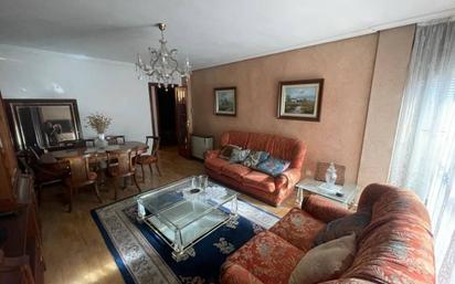 Living room of Flat for sale in Valladolid Capital  with Terrace