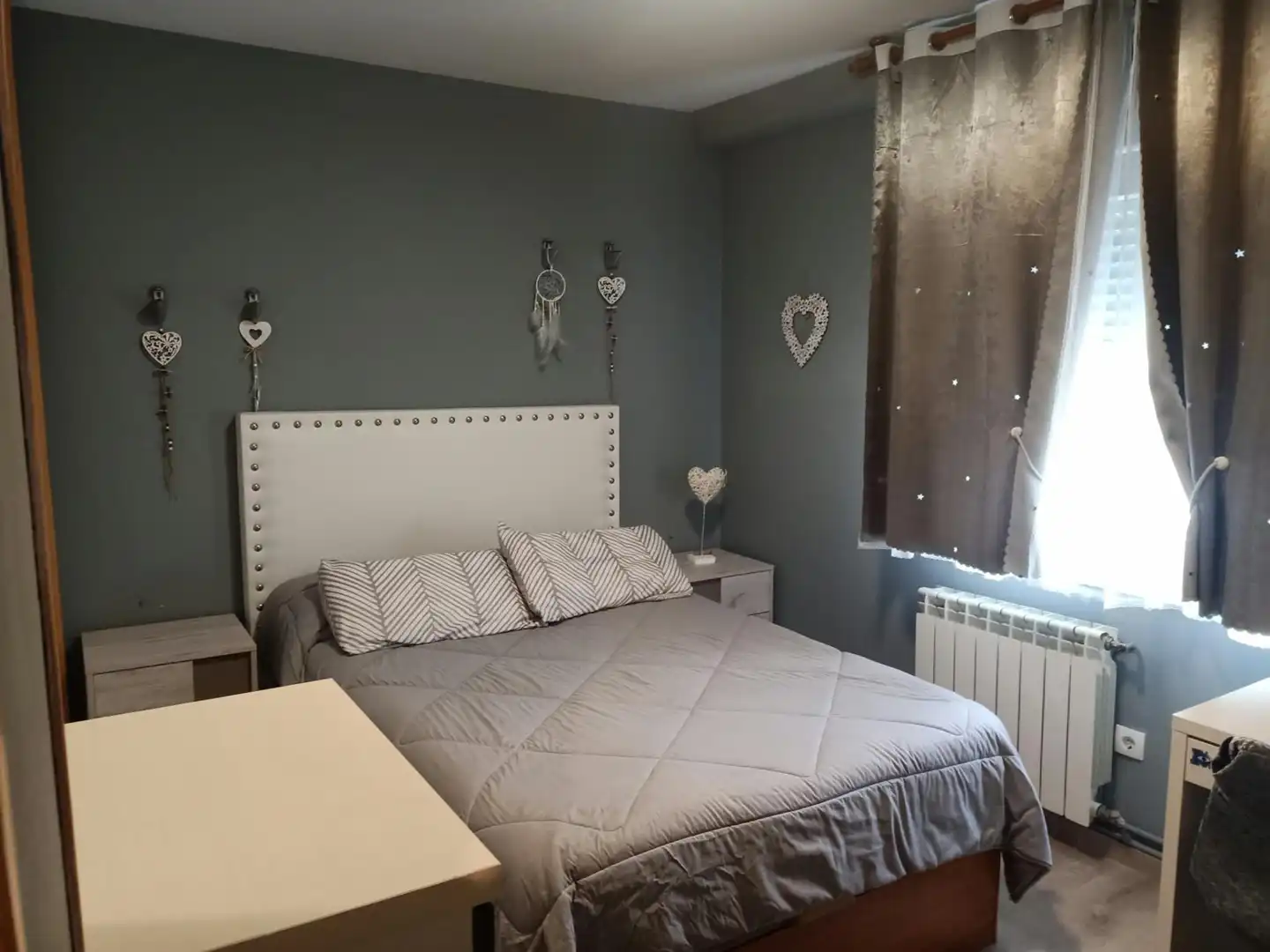Bedroom of Flat for sale in Oeste