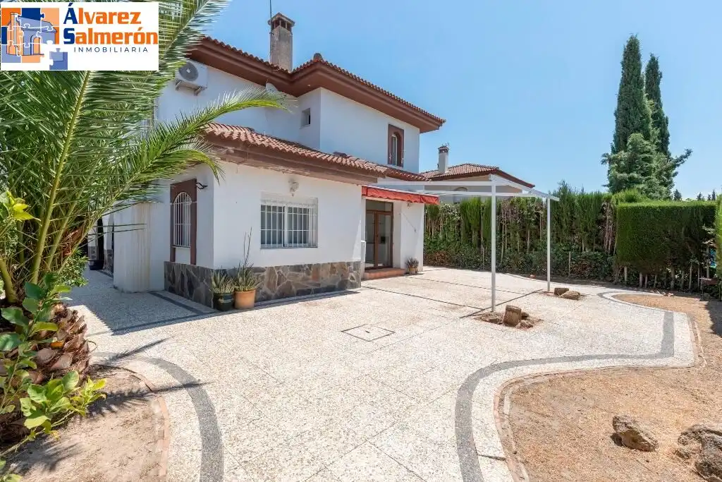 Exterior view of Houses for sale in Albolote  with Air Conditioner, Private garden and Terrace