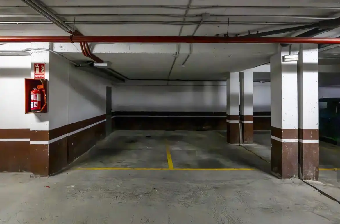 Apartamento con piscina en venta en Parque de la Paloma, imagen 16