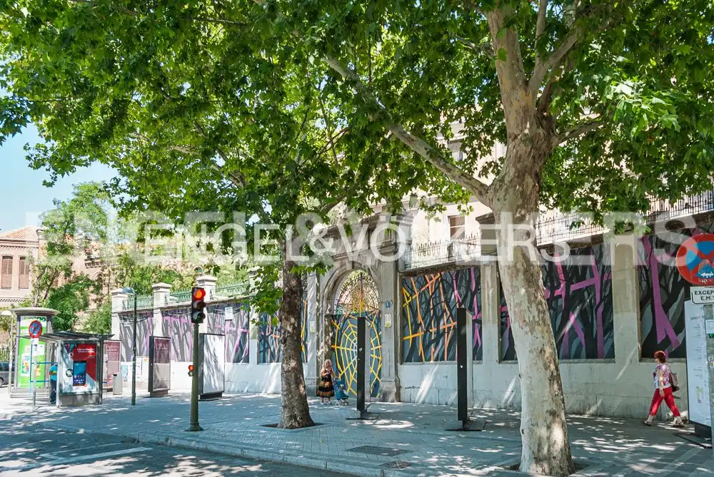Exterior view of Flat for sale in Madrid  with Air Conditioner, Heating and Balcony