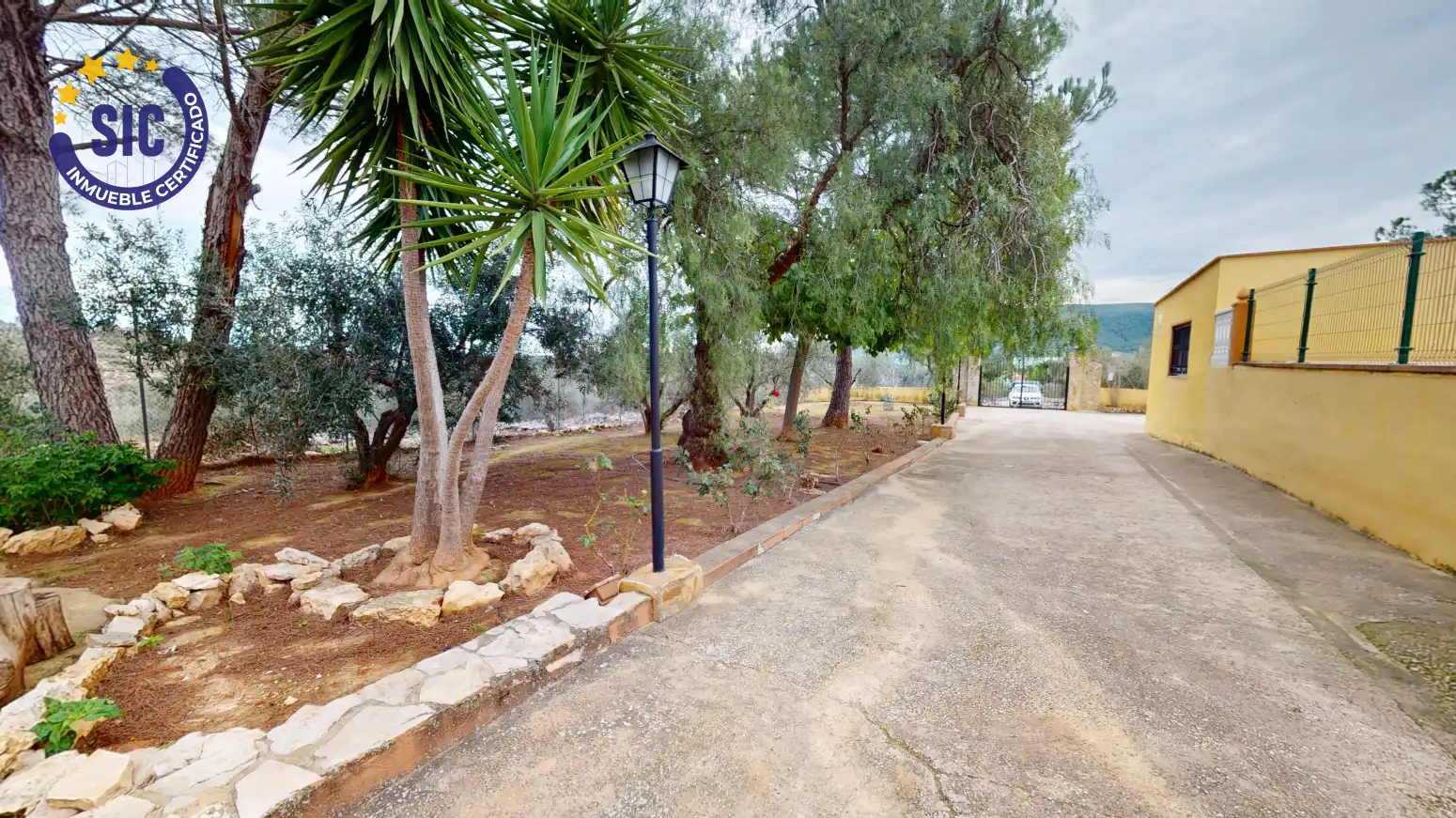 Casa o chalet en venta en Enguera - PARCELA 140 PARAJE EL CHARRAL, 104, Enguera