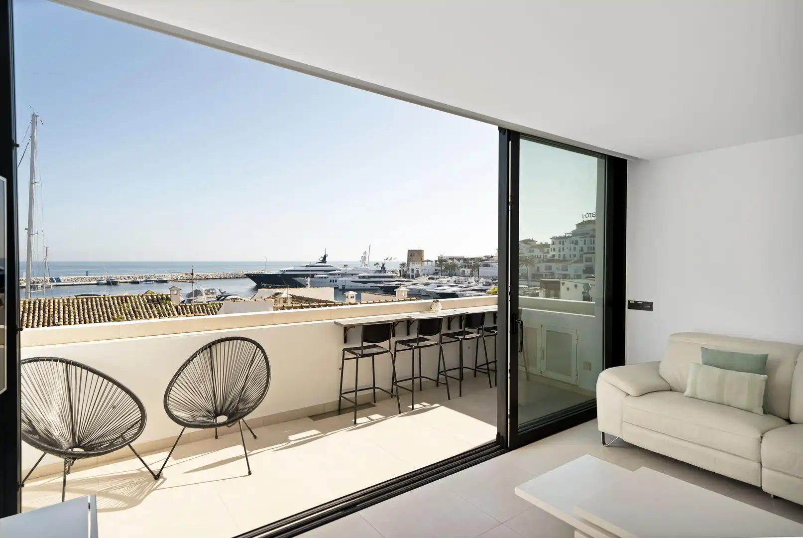 Terrasse von Maisonette zum Verkauf in Marbella mit Klimaanlage und Heizung