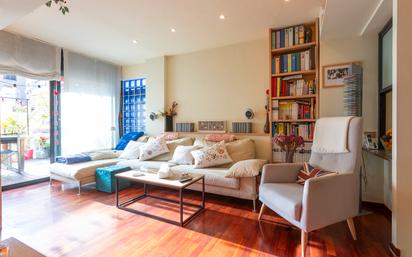 Sala d'estar de Pis en venda en  Barcelona Capital amb Aire condicionat, Calefacció i Parquet